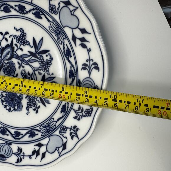 Set of 2 Antique Meissen Blue & White Blue Onion Print Plates 9.5” - Picture 6 of 6